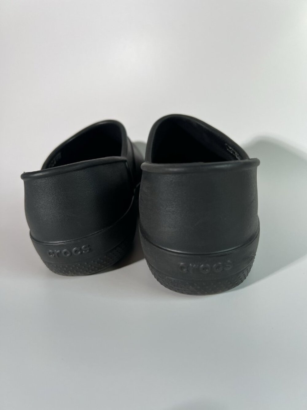 Crocs Neria Womens Size 8 Black Lightweight Comfort Work Clogs - Picture 4 of 9